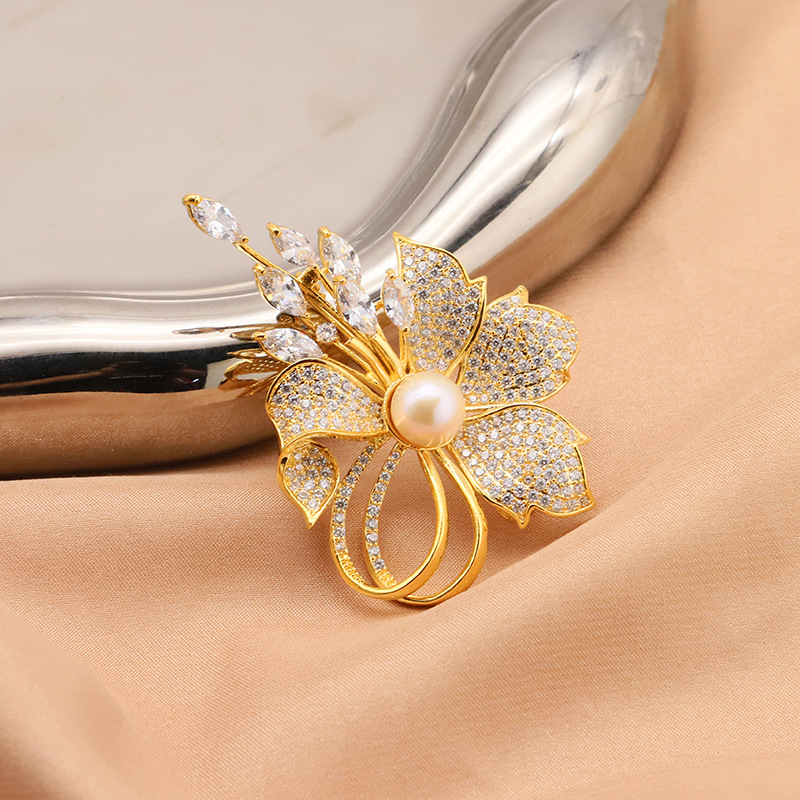 Natural de agua dulce perla broche mujer Chanel estilo elegante pin ramillete joyería 18K oro real galvanoplastia color retención