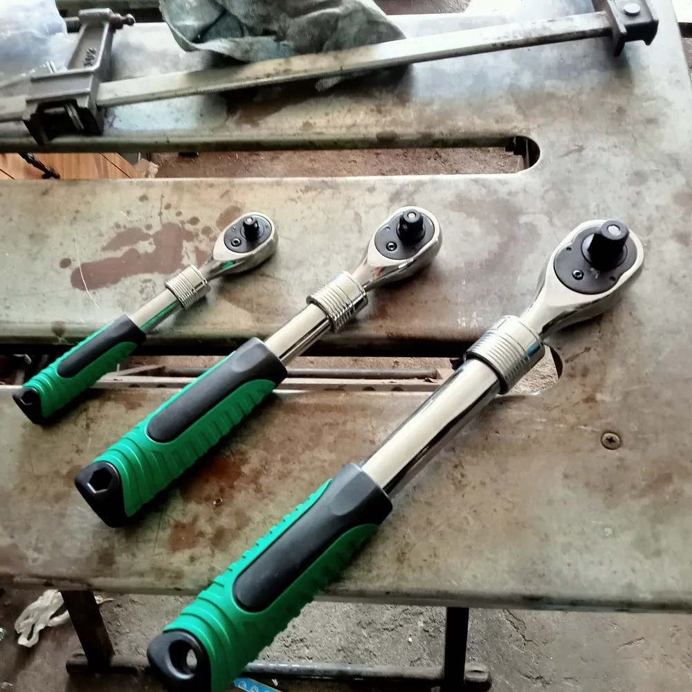 Industrial grade fast retractable 72-tooth ratchet wrench, large fly, medium fly, small fly, extended adjustable socket, labor saving