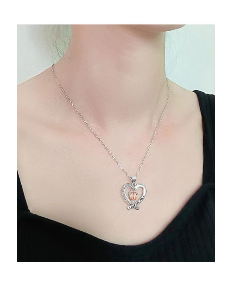 Copper MAMA Simple Style Letter Heart Shape Footprint Hollow Out Inlay Zircon Pendant Necklace display picture 6