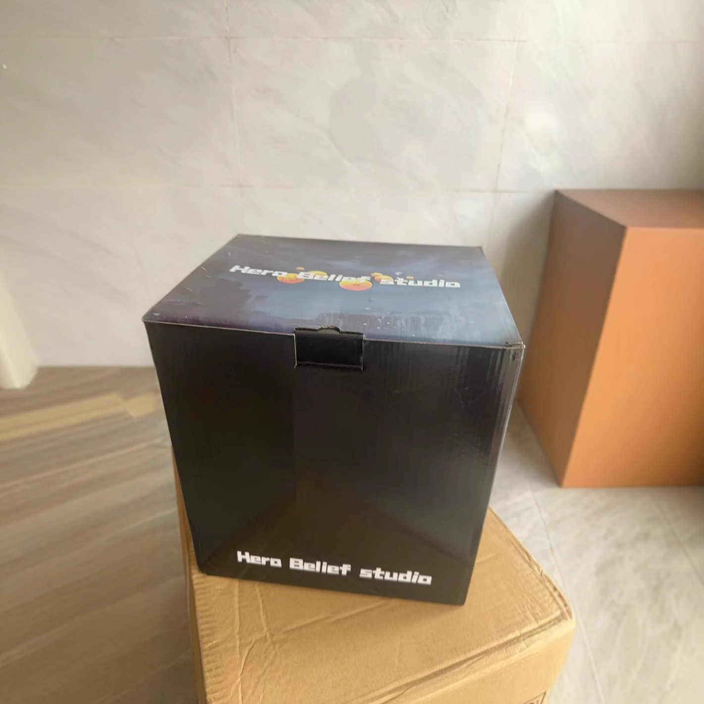 드래곤 볼 LS 드래곤 복싱 슈퍼 3 일 우콩 3 형제 핸드 헬드 27CM 동상 모델 생일 행사