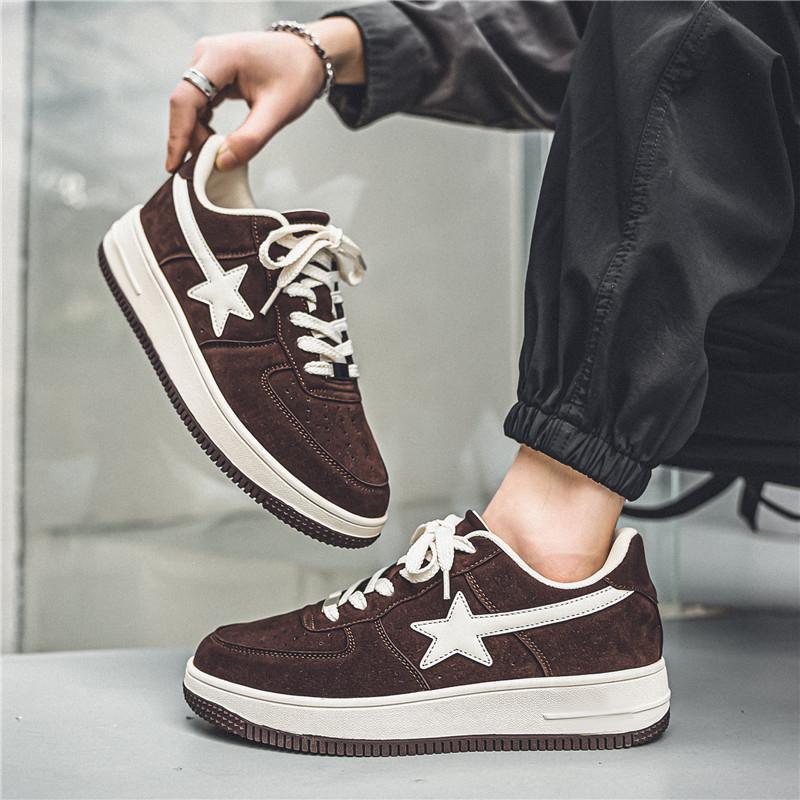 Lichtgewicht plus size casual board heren 2023 nieuwe herfst ademende student zwarte sportschoenen voor heren militaire training_voghion.com