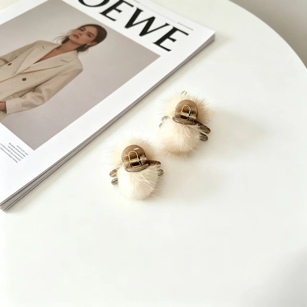 56#【화이트】작은 헤어볼【4.5cm】