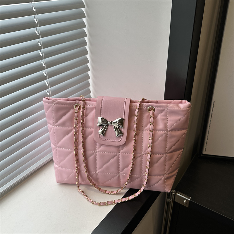 Bolso de cadena de diamante suave de alta calidad bolso de alta capacidad de alta capacidad 2024 nuevo bolso de hombro de moda de todo fósforo bolso grande