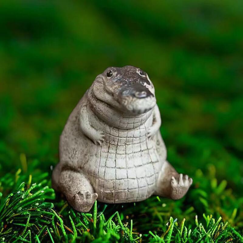 Cross-border chubby little crocodile interior decoration home dining table decoration resin crafts decoration