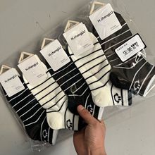 ����Ů���˶������Ͳ��ѧԺ��С���ºڰ�ϵ���Ƴ�������