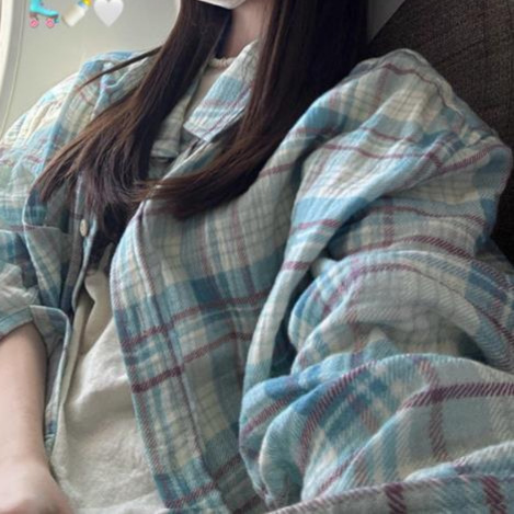 于momo蓝色格子衬衫外套女宽松慵懒风棉衬衣初春超好看上衣