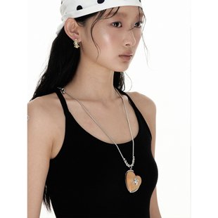 ľ�^����ʮ�ּ��� �ٴ��L��ë����ﶬ�¿����Ů