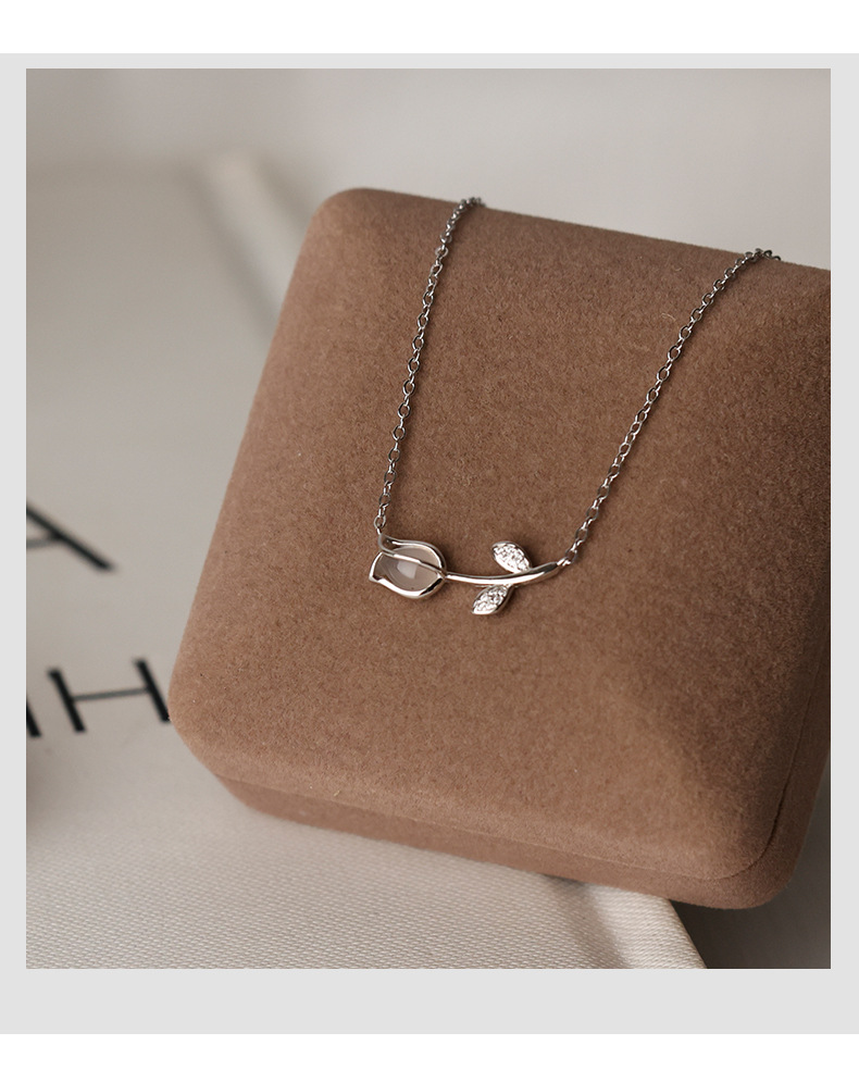 1 Piece Quantity Daily Occasion 925 Sterling Silver Cable Chain Tulip Pendant Necklace