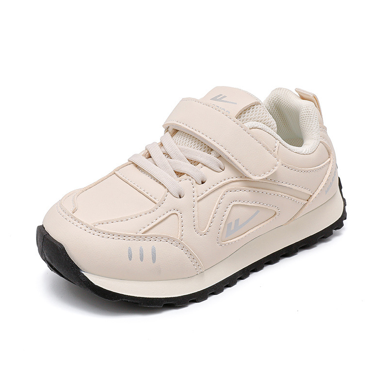 Cuero de otoño nuevo tipo de zapatos deportivos para niños y niñas, zapatos de entrenamiento beige, zapatos casuales bajos, zapatos de estudiantes