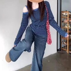韩系氛围高级感穿搭斜肩长袖t恤女秋季小个子修身绝美条纹款上衣