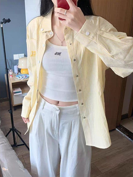 Retro yellow autumn shirt