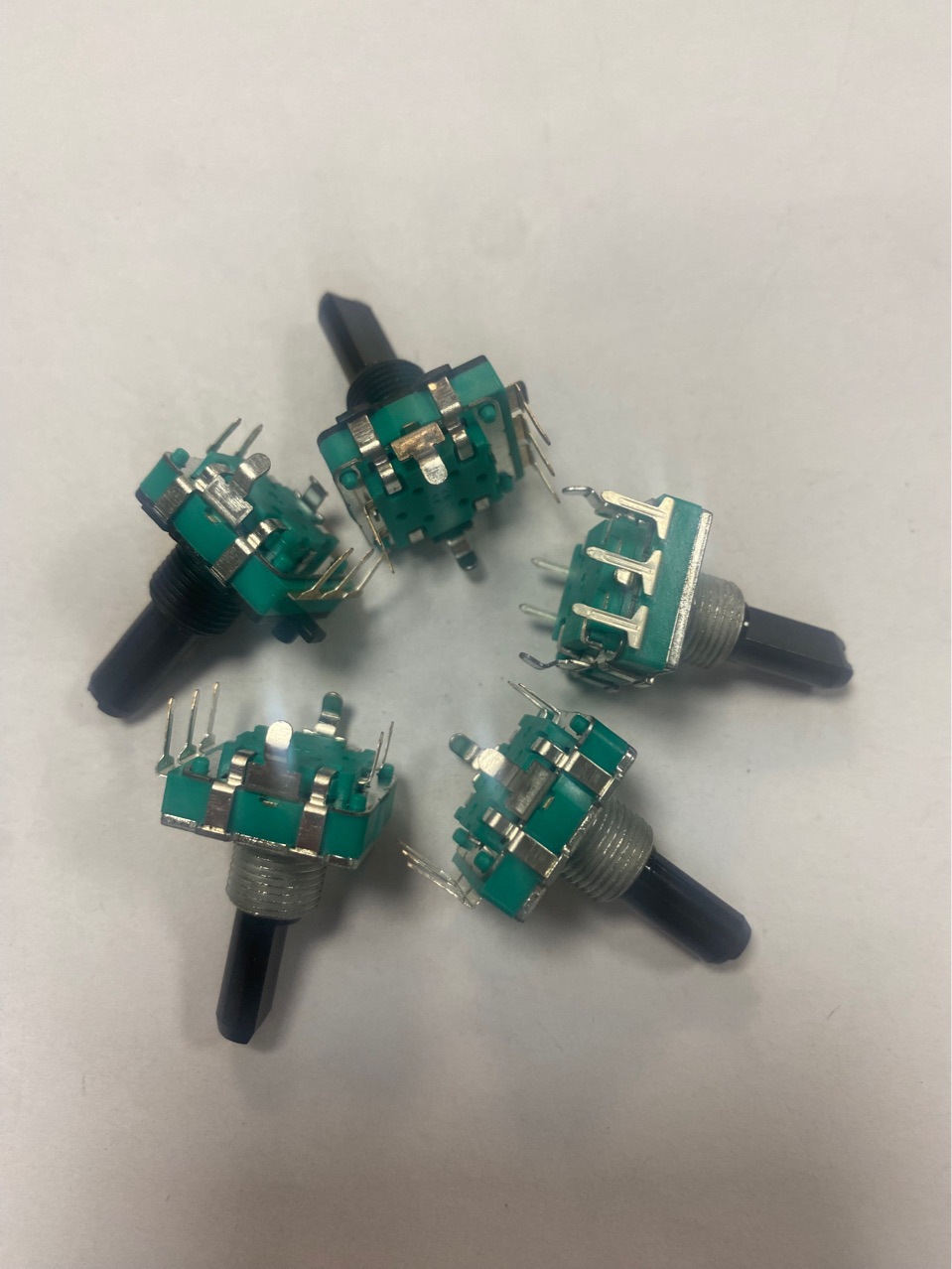 厂家供应电陶炉微波炉电磁炉音响功放机控制板用EC16带开关编码器