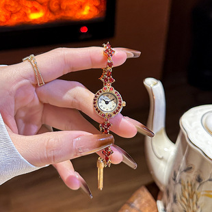 Japanese light luxury bracelet watch red pomegranate mini small dial 2024 new tassel second-hand watch women's small gold watch