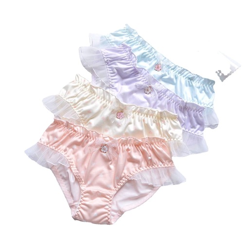 Long-term supply of Japanese style small fresh multi-color printed milk silk princess embroidered triangle girl cute women's underwear