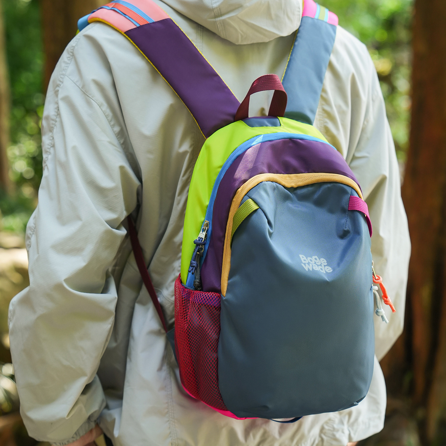 2025新款双肩包大容量高颜值书包男女高中生情侣旅行背包现货批发