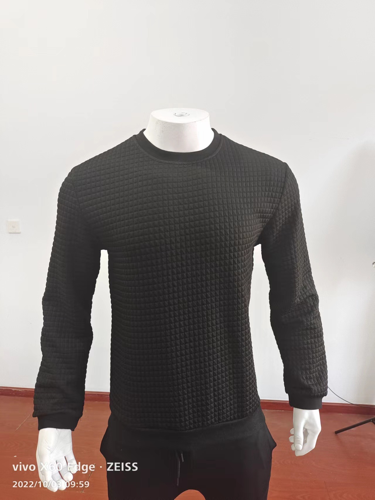 Long Sleeve Knitted T-shirt For Men Solid Colour Round Neck_voghion.com