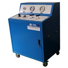 ���R�������̼����ϵ�y �͜�Һ�w������ CO2ݔ�ͱ�