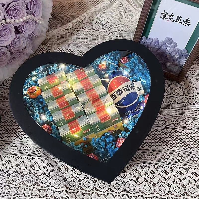 Transparent Love Shape Gift Box Valentine's Day Gift Packaging Box Flower Accompanying Gift Box Plastic Crystal Underwear Box