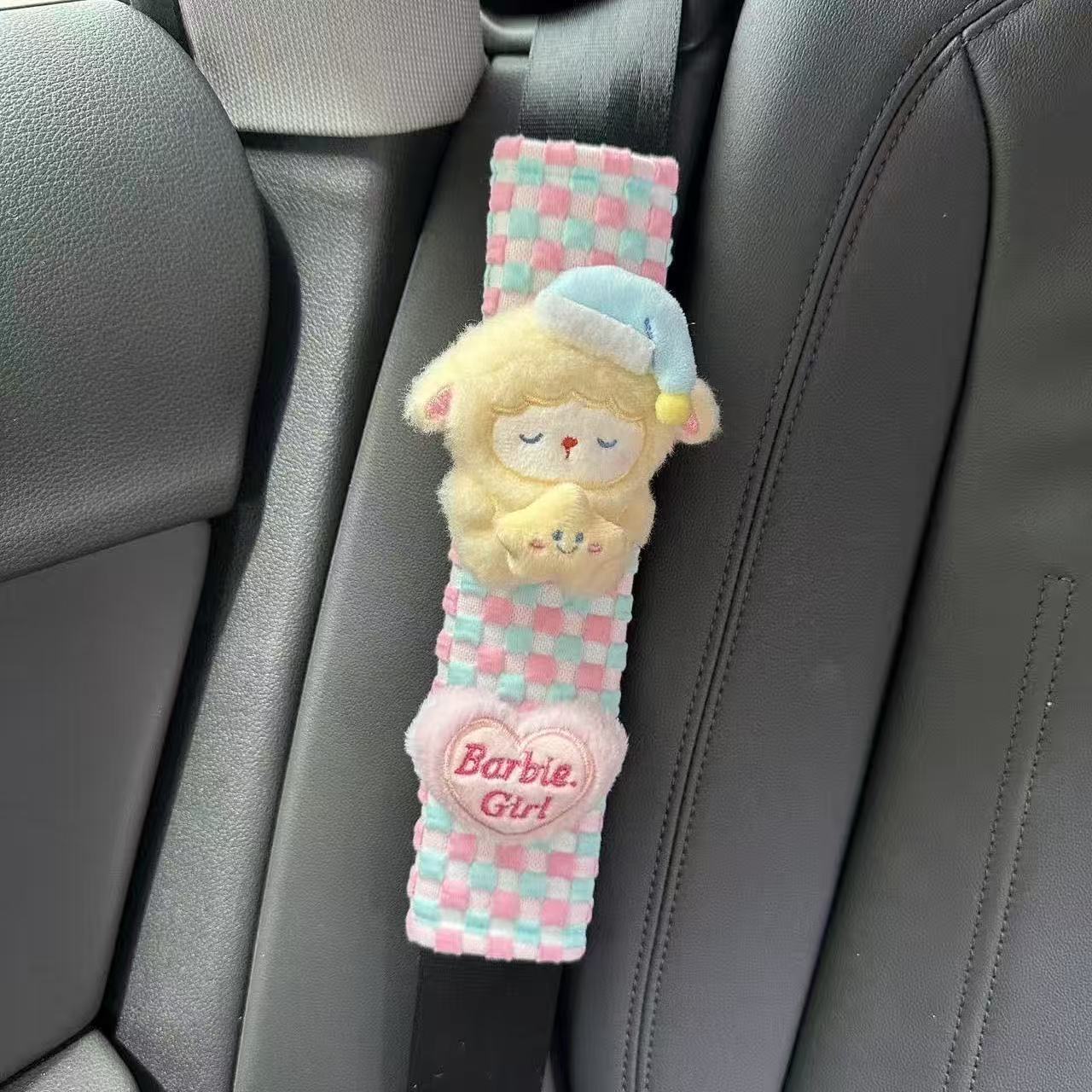 Original Cartoon Cute Little Sheep Safety Belt Anti-Chafing Neck Protector, Universal for All Seasons, Safety Belt Shoulder Pad, Car Decoration