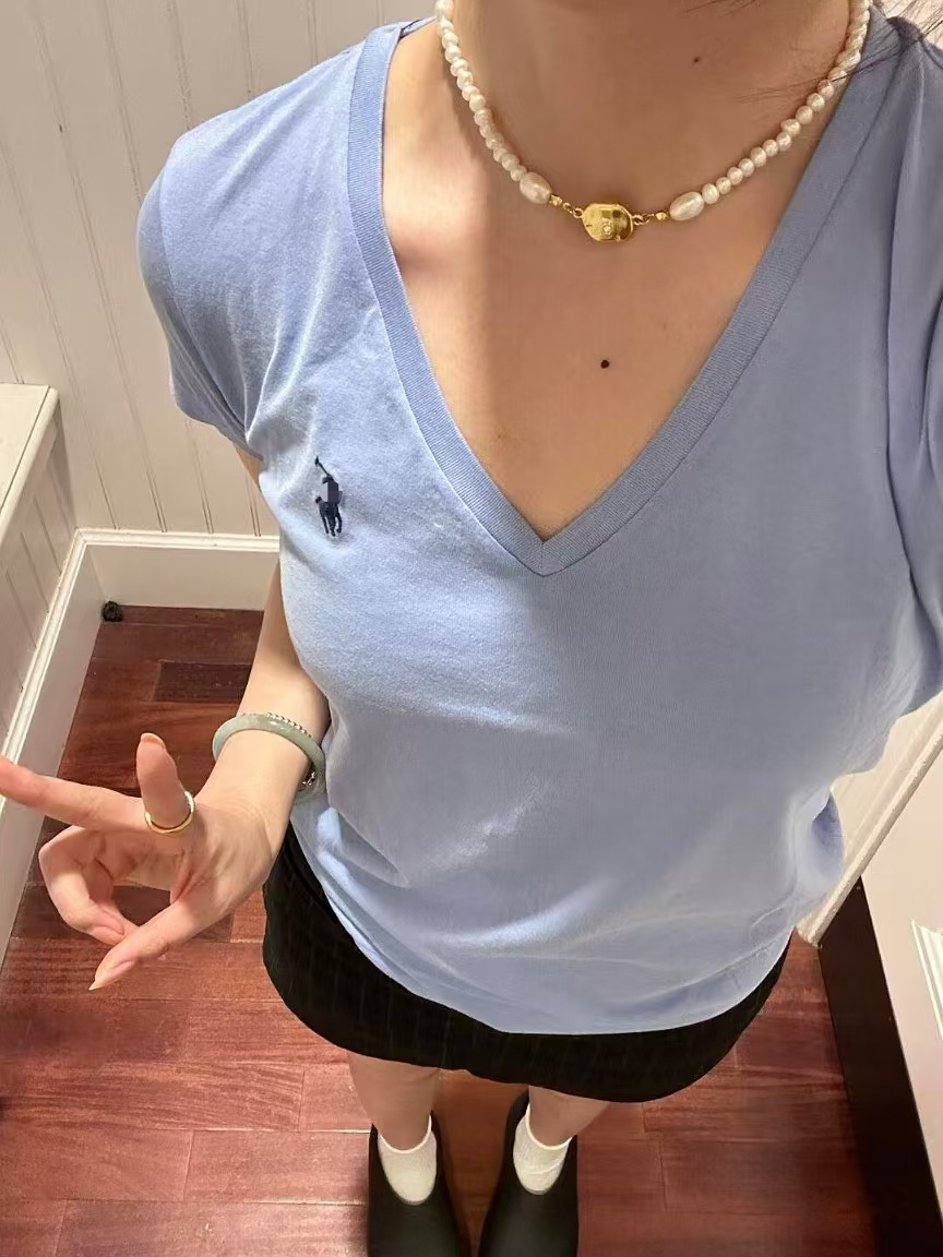 하늘색
