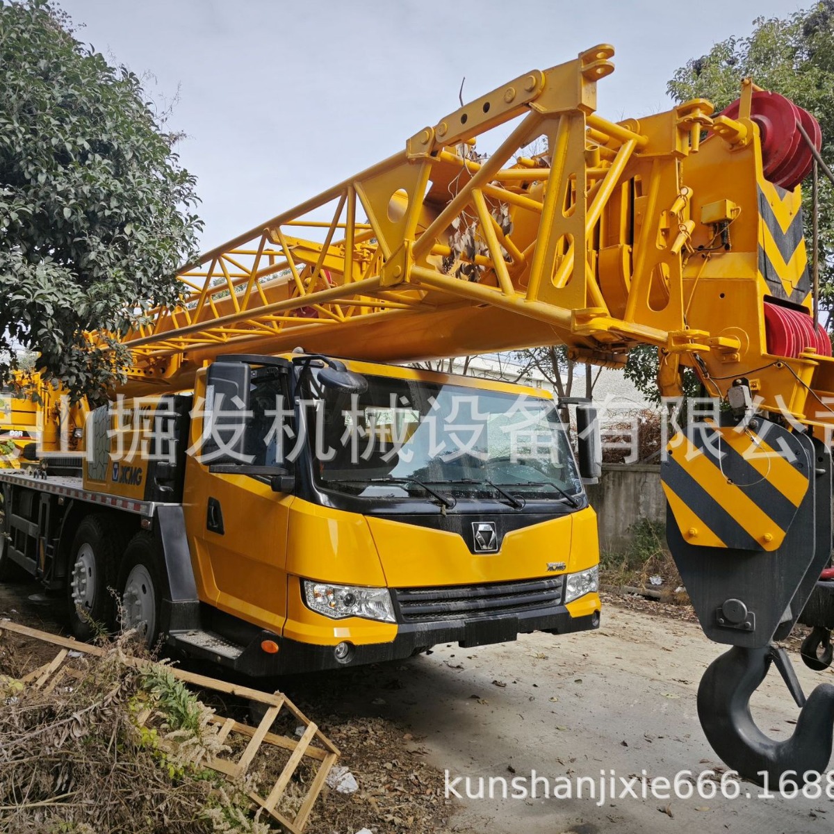 徐工QY70KC汽车吊