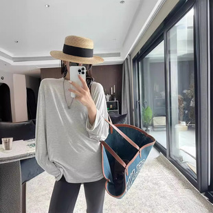 Kylieͬ��𿨴�ɺ�����L����oversizedĪ�����L��T��