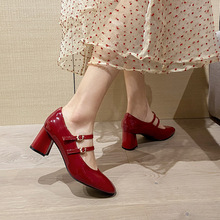 玛丽珍高跟鞋女小码313233浅口单鞋红色2023年新款粗跟圆头一字带