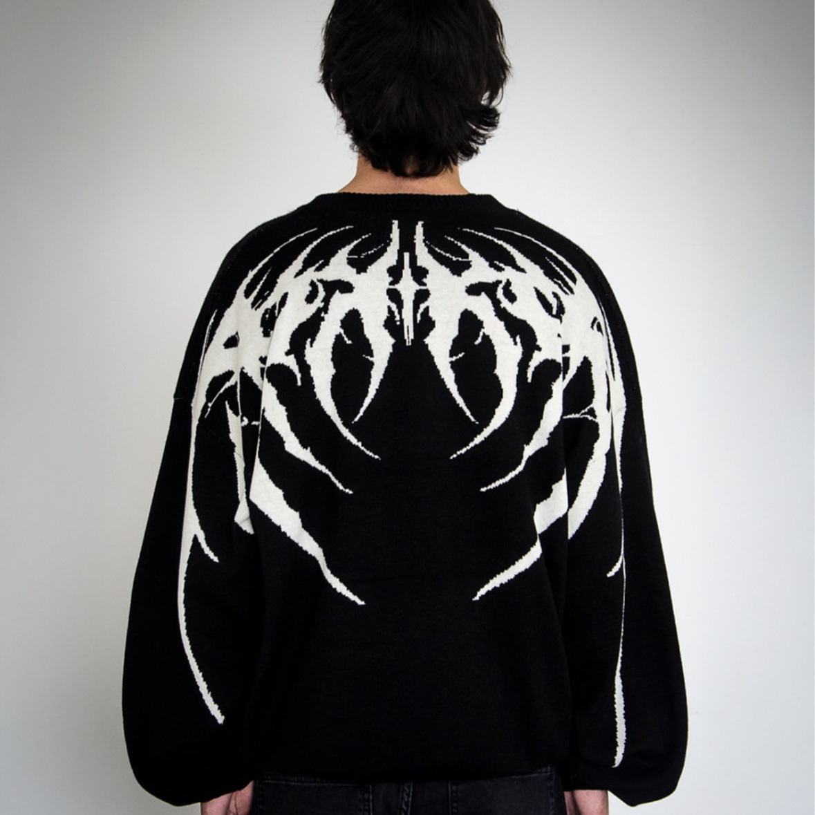 Suéter suelto de calle europeo y americano cuello redondo casual otoño e invierno cálido hip-hop suéter de punto oscuro hombre Amazon