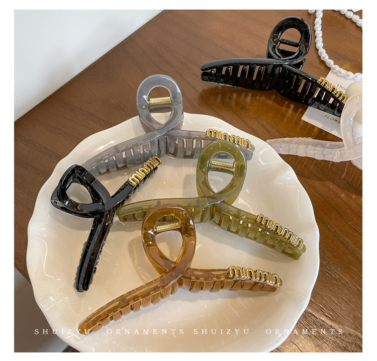 Übergroße Buchstaben-Kreuzklemme Hai-Clips Haarspange für volles Haar am Hinterkopf Premium-Haarschmuck Wholesale