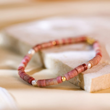 ��Ȼ�t�yʯ���Ů���OӋ�����ɫ����B���ִ����һ��|�۶Y���ֹ�