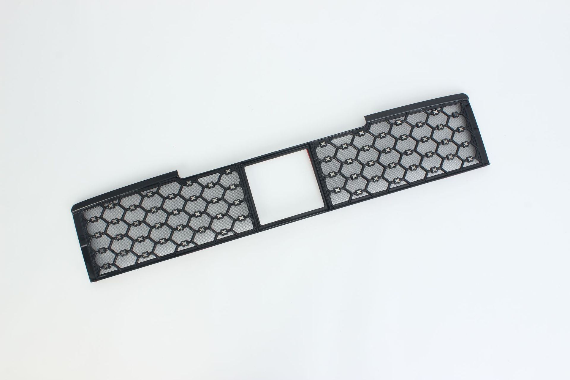 Suitable for 27 models of MG 07: insect-proof net, mosquito-proof net, radiator guard, and net to prevent willow fluff from entering, all without removing the front grille