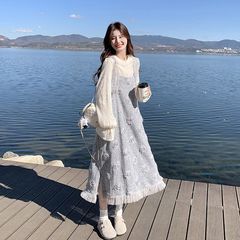 温柔气质立体花朵连衣裙套装女春新款氛围感减龄上衣背带裙两件套