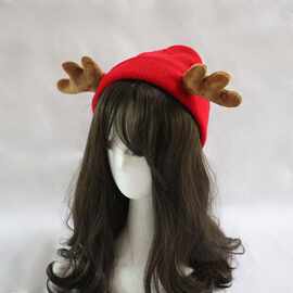 可爱麋鹿针织帽女秋冬新款圣诞鹿角毛线帽保暖护耳节日出行包头帽