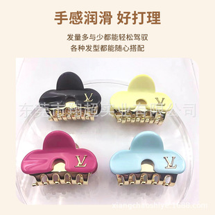 vv�l�ץ�A�l�A�n�����|�͹ŊA����BB�Aһ�֊A��l߅�AŮ�^