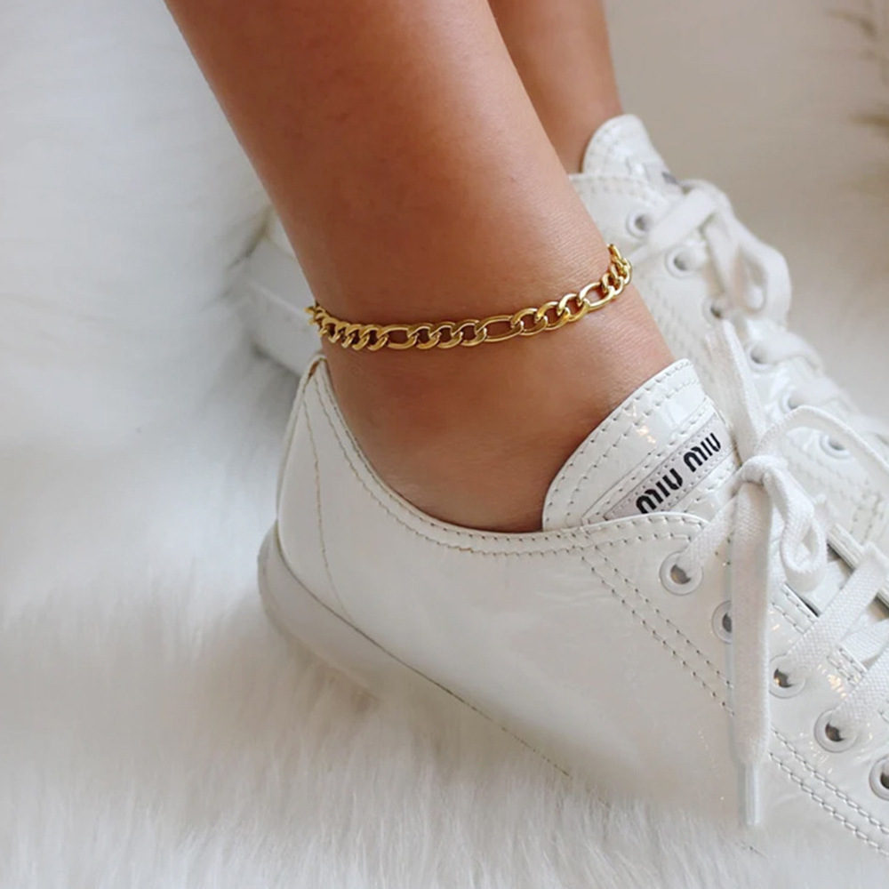 INS red con acero de titanio tobillas de acero para mujeres simple versátil de acero inoxidable 18K joyas de pie de oro no decolor joyas de pie de tobillas