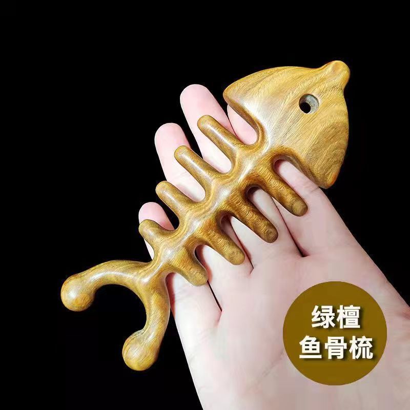 紫檀木櫛は頭皮の緑檀木のマッサージをして頭をマッサージします。|undefined