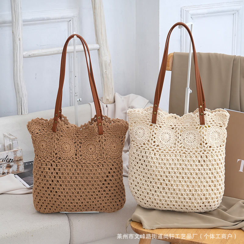 2026 New Style Crochet Hollow Flower Spring and Summer Shoulder Bag Seaside Beach Vacation Bag Large Capacity Tote Bag