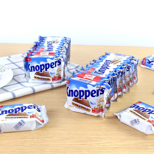 German-imported cookies, 5-layer Wafer Knoppers milk hazelnut chocolate wafers, gift snack food