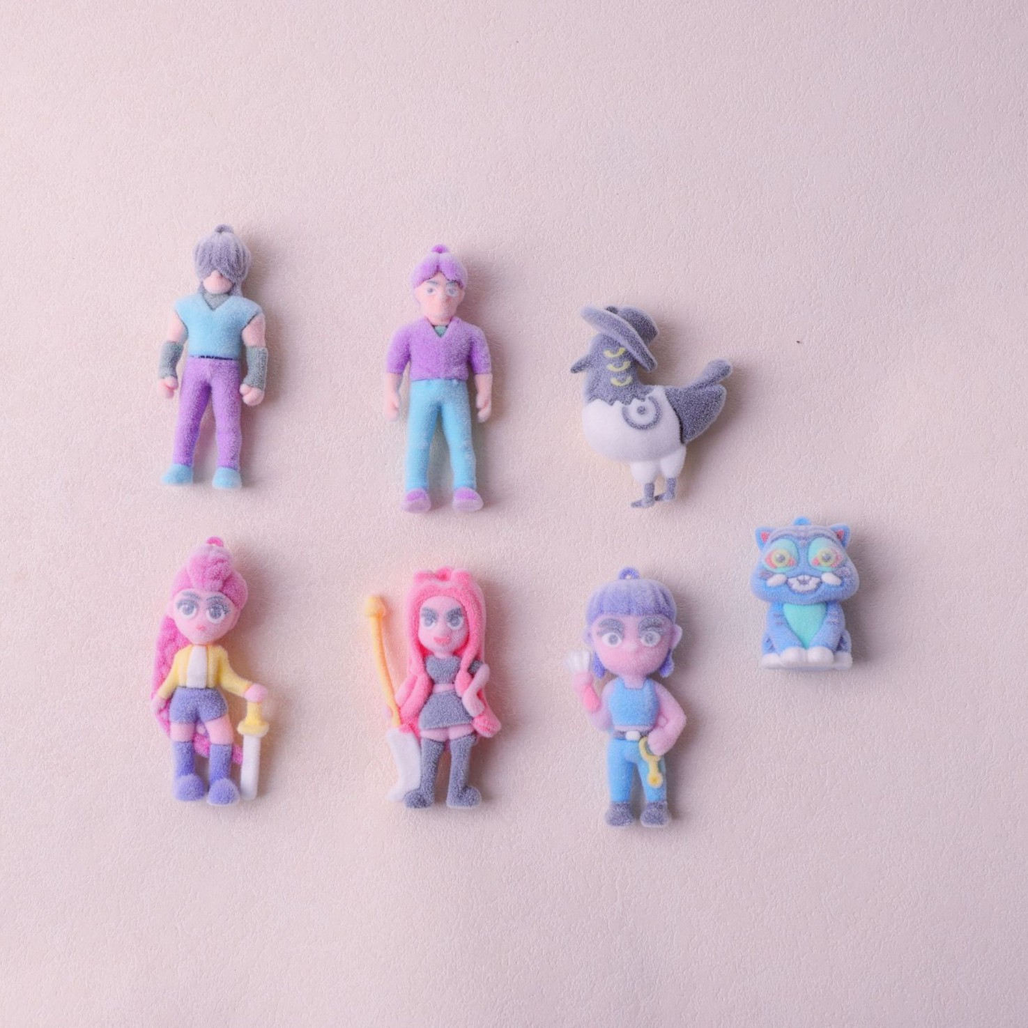 Nuevos productos transfronterizos KPOP flocadas caza de brujas colgantes de llaves animación de alto valor de la cara accesorios de bolsas escolares al por mayor
