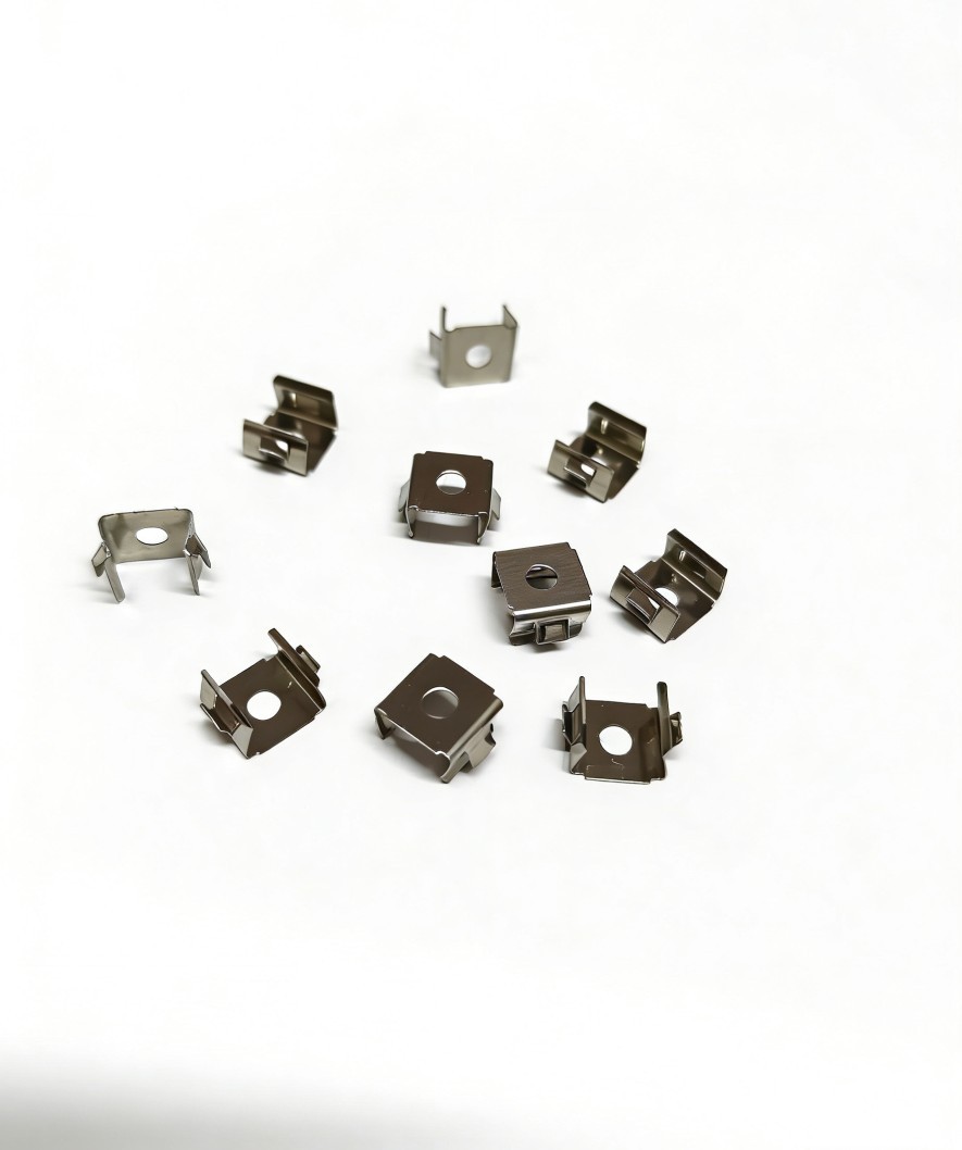 Welding-free embedded line lamp welding-free middle connection welding-free integrated crystal plug 10*10 slotted