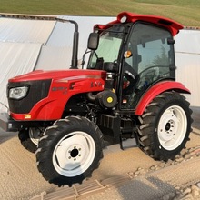 东方红ME704-6空调驾驶室四轮拖拉机 70马力梭式换挡耕地拖拉机