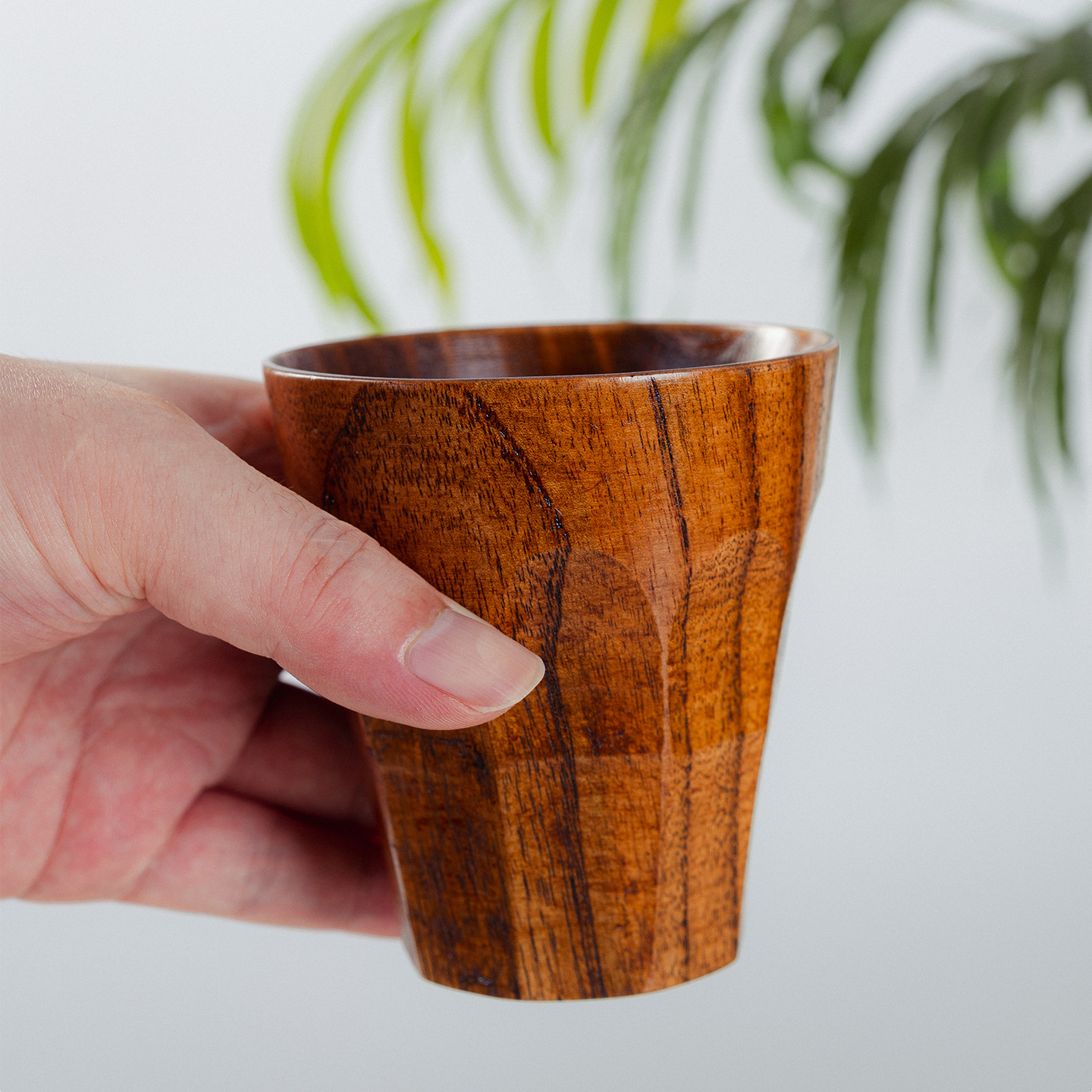 Fuente de productos domésticos de madera de jujube ácido todo tipo de tazas de madera de sake tazas de agua de madera sólida tazas de té de barriga tazas de té de restaurante