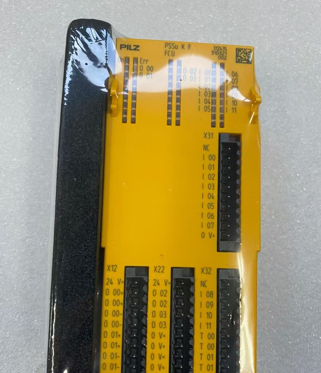 pilz皮尔兹安全继电器 312043 模块原装正品