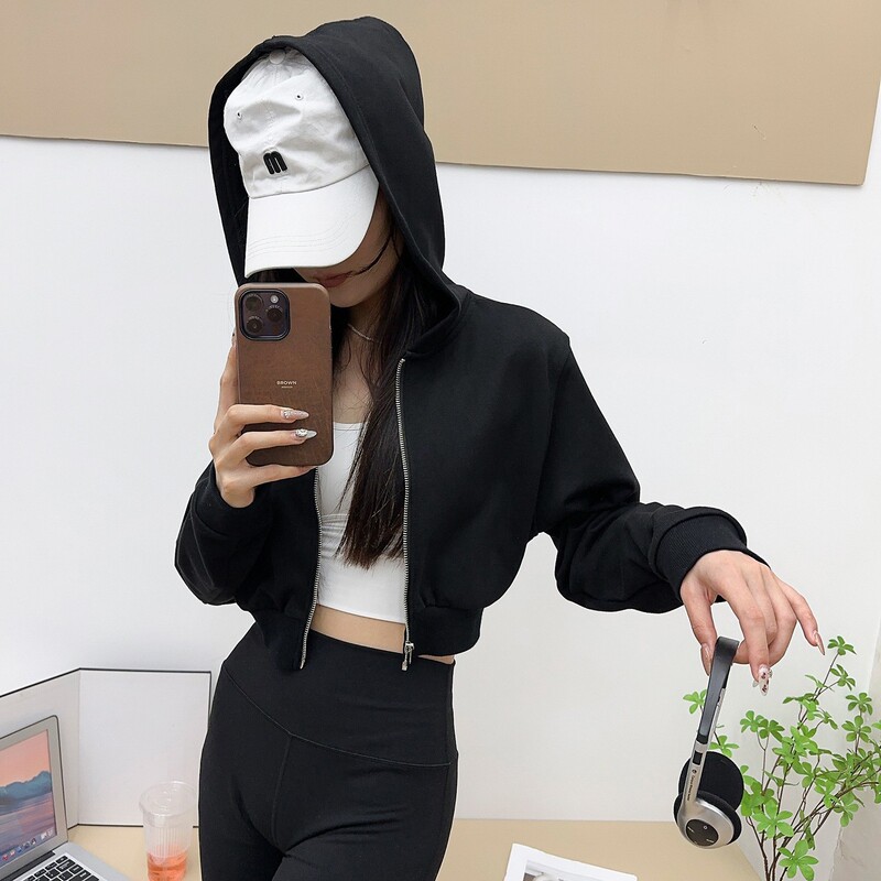 26 Spring and Autumn Short Hooded Sweatshirt Jacket for Women, Slim Fit, Zipper Cardigan, Sports Casual Outerwear 26 Spring and Autumn Short Hooded Sweatshirt Jacket for Women, Slim Fit, Zipper Cardigan, Sports Casual Outerwear