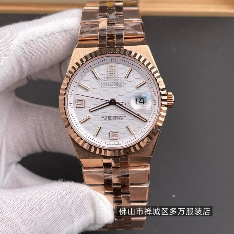 Only Selling New Cross-Border Models of the Land Cruiser Type Ice Blue Datejust 9015 Movement Honeycomb Dial Luminous Mechanical Watch with Steel Band Only Selling New Cross-Border Models of the Land Cruiser Type Ice Blue Datejust 9015 Movement Honeycomb Dial Luminous Mechanical Watch with Steel Band