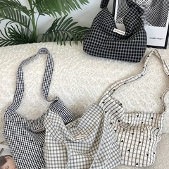 5741 韩版简约轻便格子斜挎托特包2025新款百搭单肩包夏季帆布包