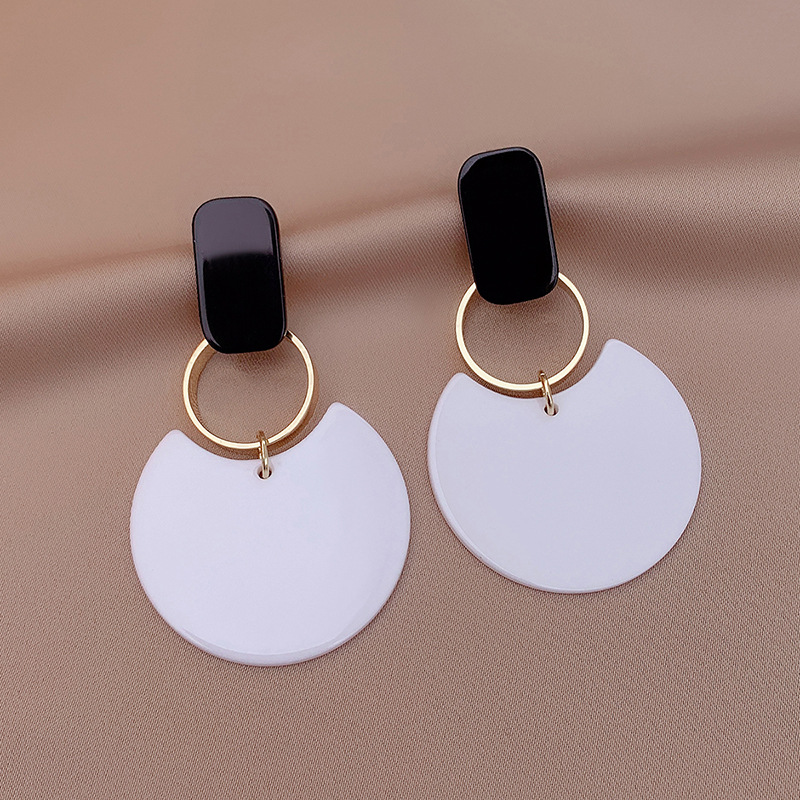 Fashion Contrast Color Acrylic Geometric Circle Drop Earrings display picture 1