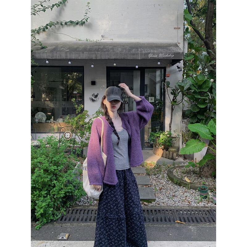 Real Shot~ Loose, Lazy and Sweet Grape Purple Sweater Cardigan + Inner Vest + Small Floral Skirt Three-Piece Set Real Shot~ Loose, Lazy and Sweet Grape Purple Sweater Cardigan + Inner Vest + Small Floral Skirt Three-Piece Set