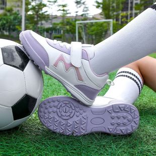 新款足球鞋男童女童中小學生碎釘夏透氣兒童足球裝備訓練鞋代發