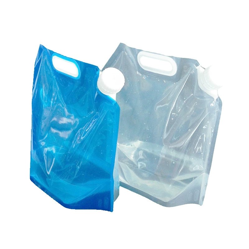 Capacious folding climbing water container